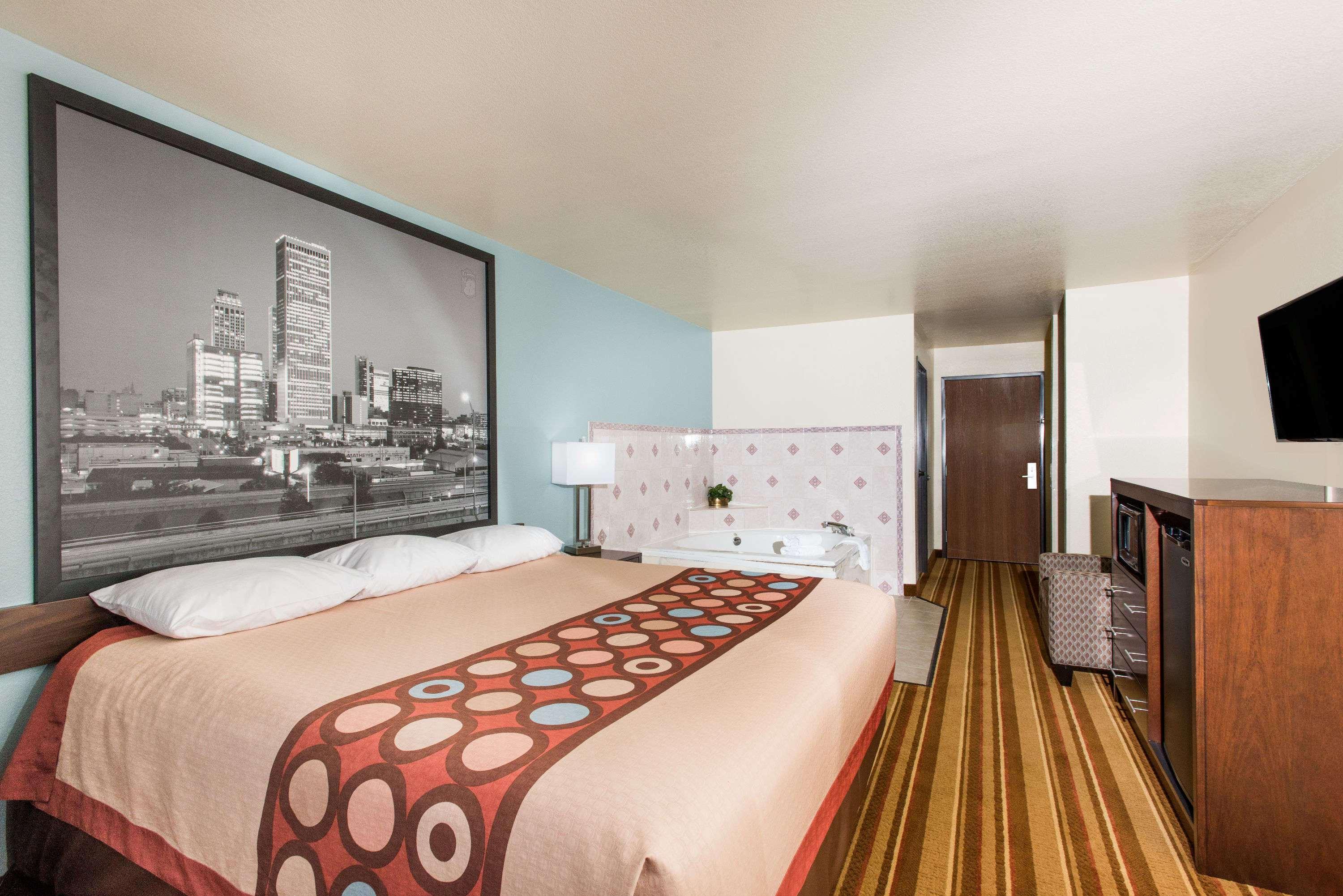 Super 8 By Wyndham Claremore Ok Екстериор снимка