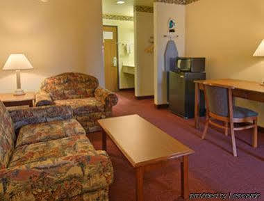 Super 8 By Wyndham Claremore Ok Екстериор снимка